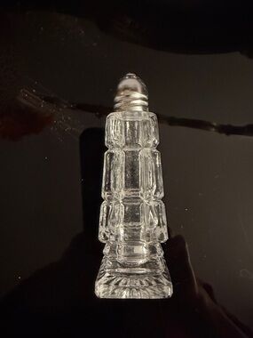 Clear Glass Pedestal Vintage salt shaker.